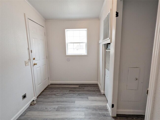 Building Photo - 4602 Blue Meadow Dr