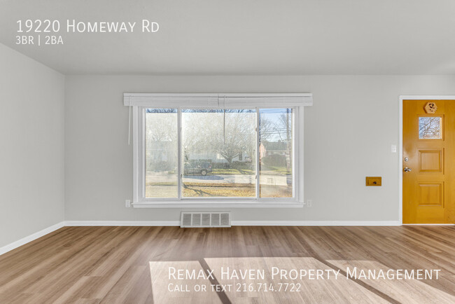 Foto del edificio - 19220 Homeway Rd