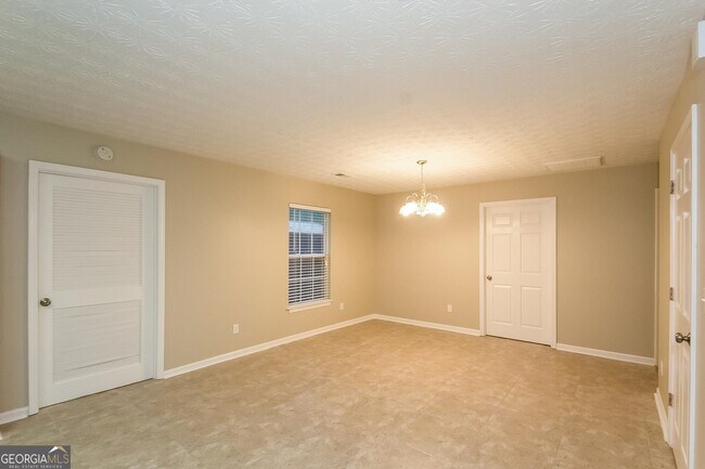 Building Photo - 7000 Brumley Cove Dr