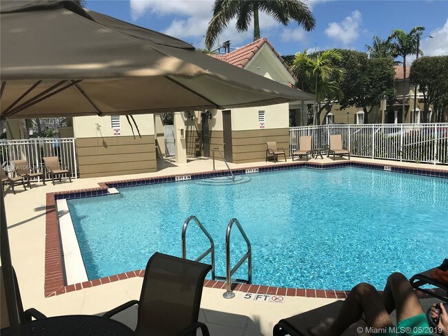 Foto del edificio - 8964 W Flagler St