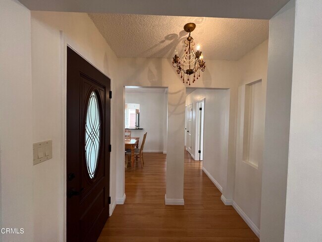 Foto del edificio - 4404 Ocean View Blvd