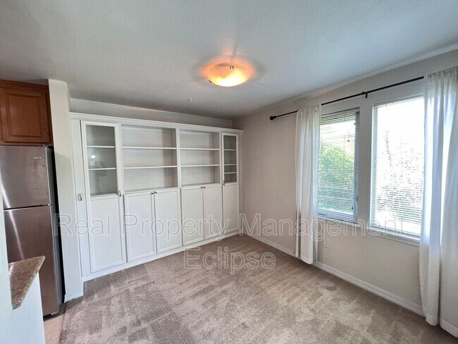 Building Photo - 20330 Bothell Everett Hwy