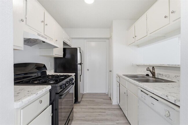 Foto del edificio - 1605 Future Dr