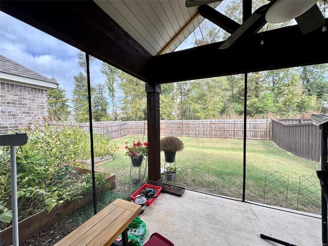 Building Photo - 8919 Braxton Ln