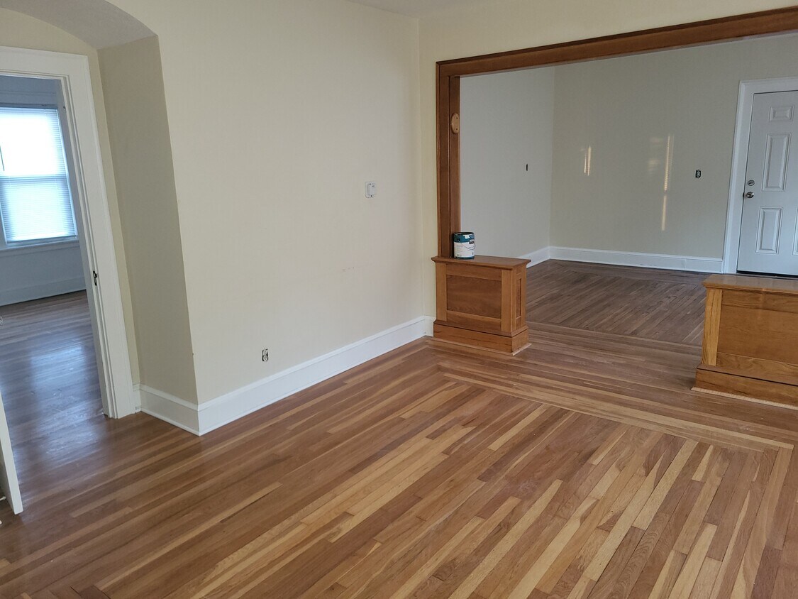 Foto del edificio - 23 Holmes Ave