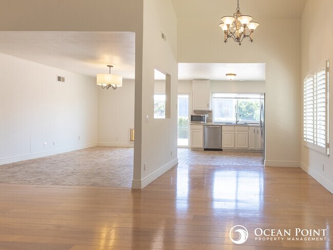 Foto del edificio - 9144 Neath St