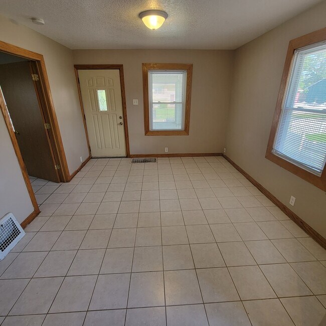 Foto del edificio - 1422 E 17th Ct