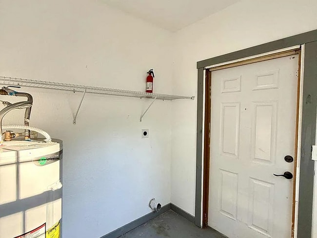 Building Photo - 4207 W North B St