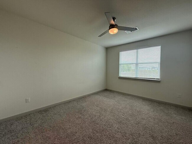 Foto del edificio - 7713 Jacobean WY