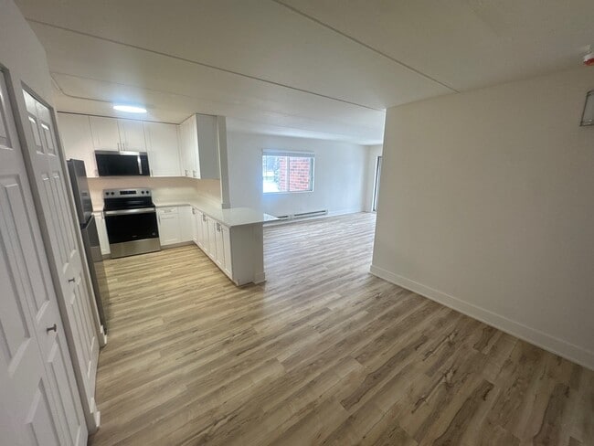 Foto del edificio - Glenwest Apartments