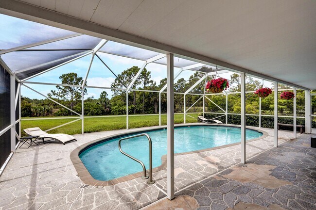 Foto del edificio - 8718 150th Ct N
