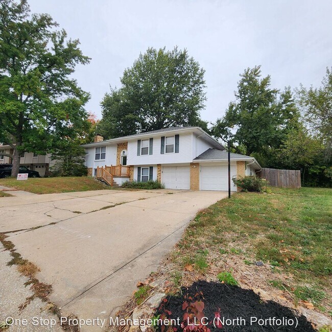 Foto del edificio - 4 br, 3 bath House - 19212 E 15th St N