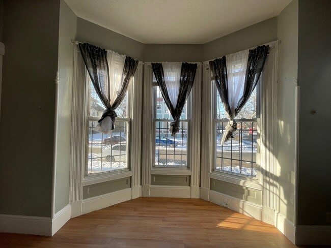 Bay Windows Living Room - 565 Orchard St