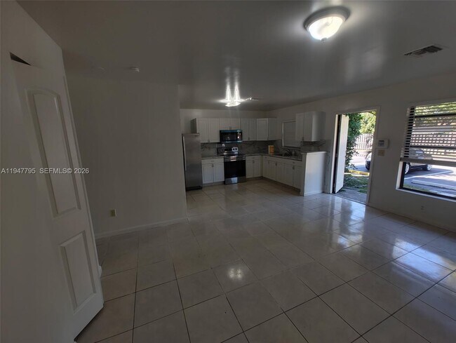 Foto del edificio - 14242 SW 283rd St