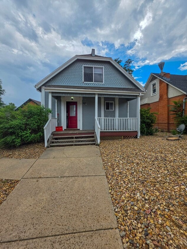 Photo - 1742 Walnut