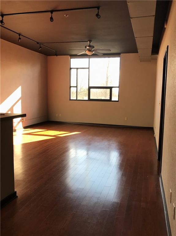 Foto del edificio - 313 E Lafayette St
