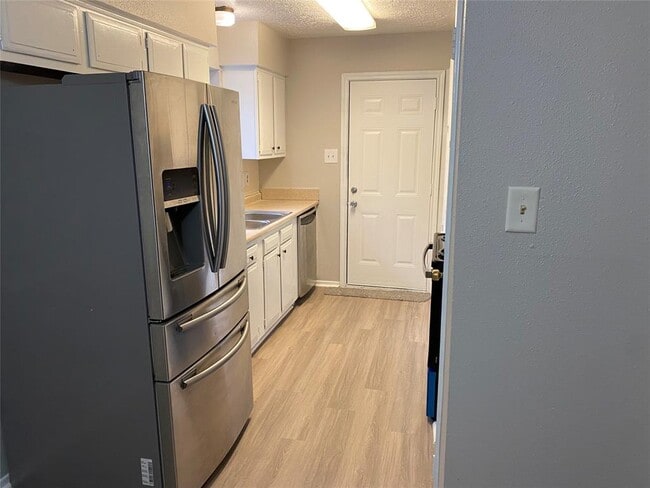 Building Photo - 16734 Bougainvilla Ln