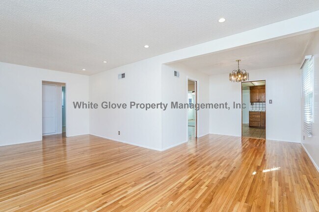 Foto del edificio - 2 Bedroom Torrance Home