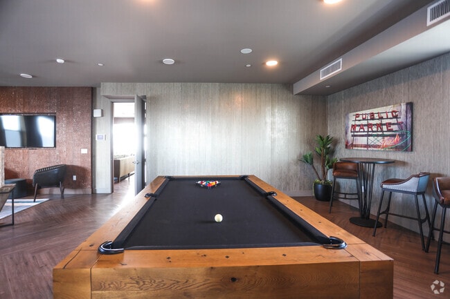 Speak Easy - L+O Apartments