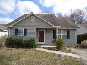 Building Photo - 109 Willow Way