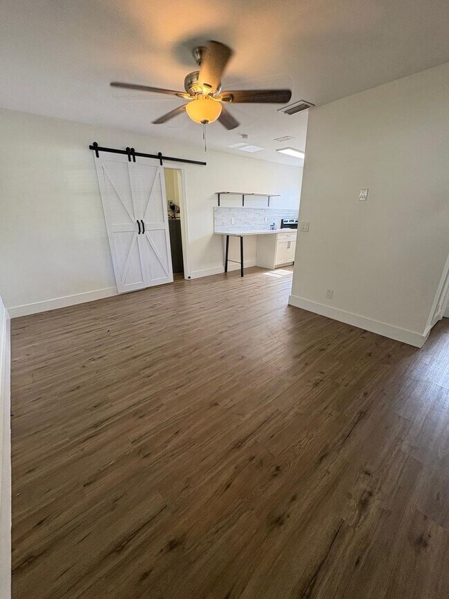 Foto del edificio - Special Pricing! Beautifully Updated 2-Bedroom Home in Prime Location!