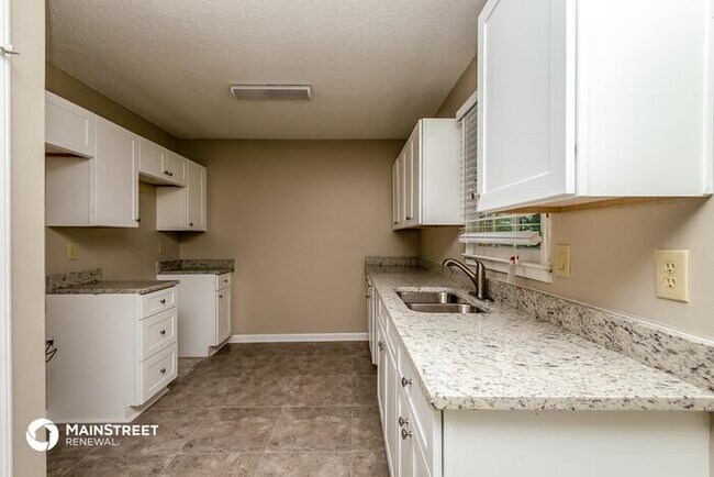 Building Photo - 105 Supreme Ct, Lawrenceville, GA 30046