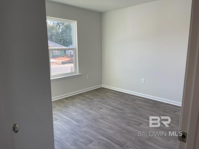 Building Photo - 10436 Ruffian Rte