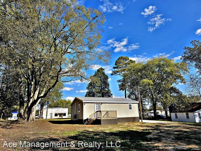 Building Photo - 2 br, 1 bath House - 5688 Hwy 36 West