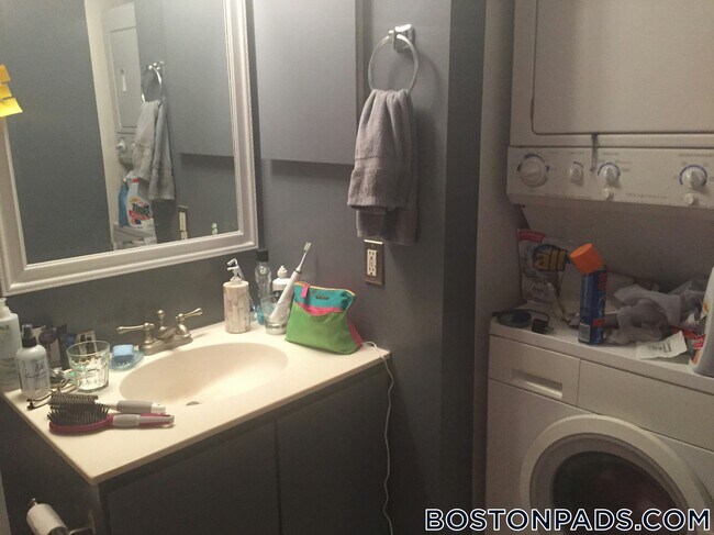 Foto del edificio - 108 Gainsborough St