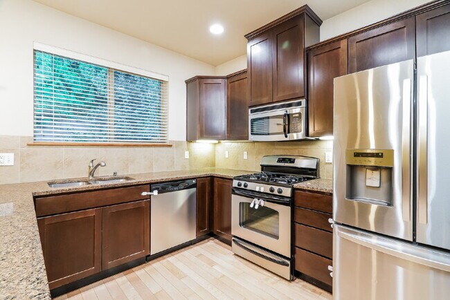 Foto del edificio - 16410 1st Dr SE