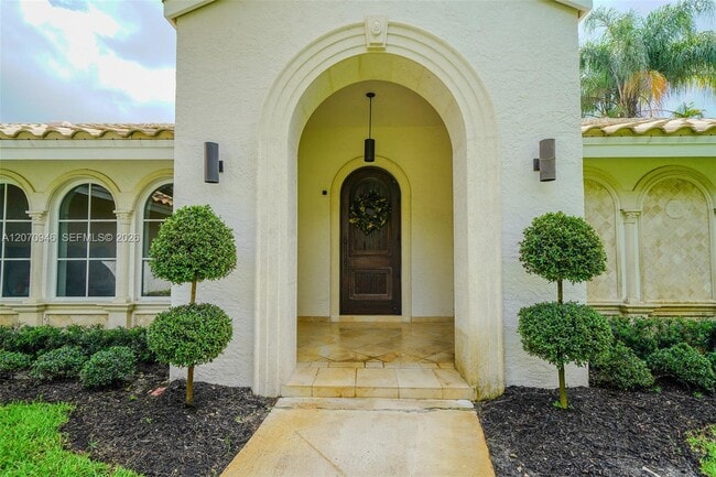 Building Photo - 8134 Twin Lake Dr