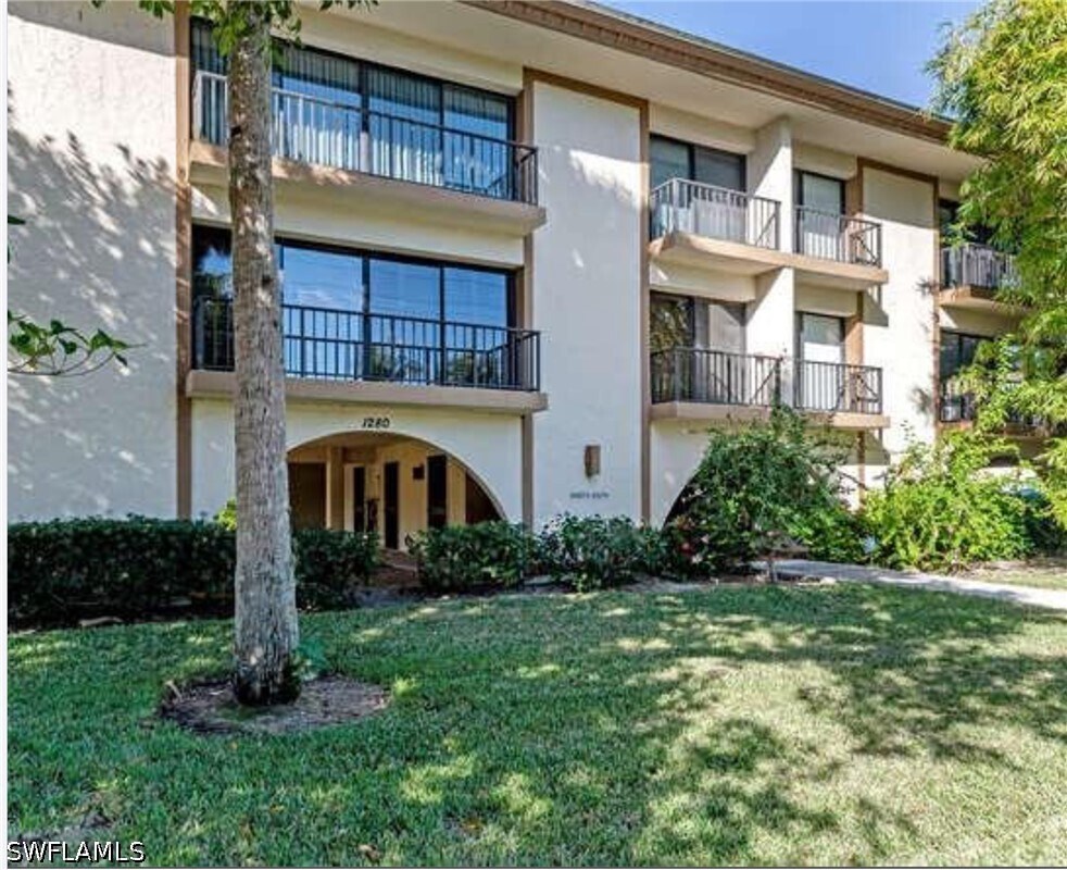 Building Photo - 1280 Gordon Dr