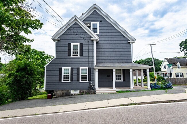 Foto del edificio - 163 Bates Ave