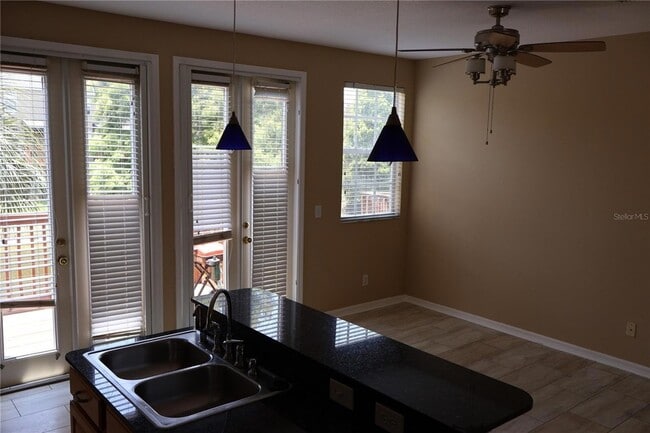 Building Photo - 2948 Bayshore Pointe Dr