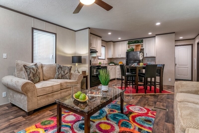 Foto del edificio - 11663 Cedar Lake Dr
