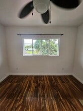 Building Photo - 611 Iwalani St