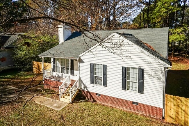 Building Photo - Beautiful One-Level 3-Bedroom Home in Raleigh
