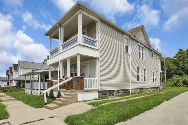 Building Photo - 52 N Yale Ave