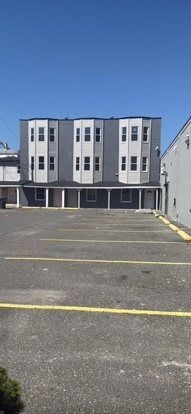 Foto del edificio - 2417 Pacific Ave