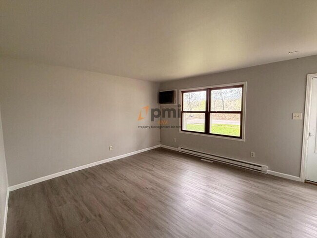 Foto del edificio - 5372-5372 Plaza Ave