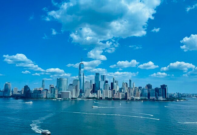 Foto del edificio - 77 Hudson St