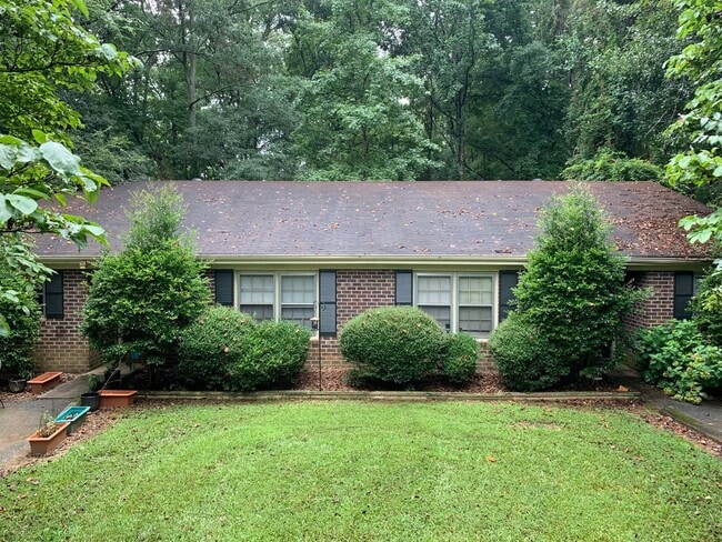 Photo - 2BR Duplex off of Epps Bridge near Timothy... Apartment