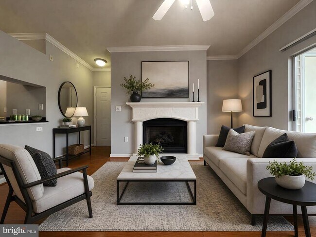 Foto del edificio - 12124 Garden Ridge Ln