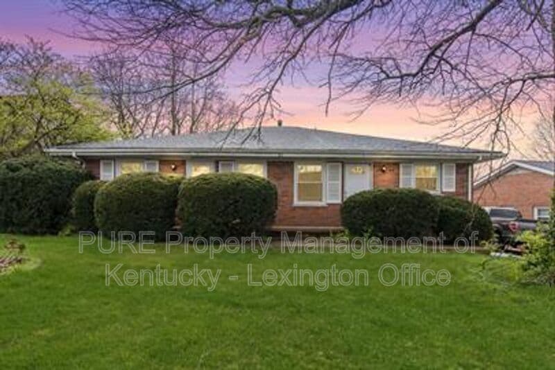 Primary Photo - 363 Radcliffe Rd