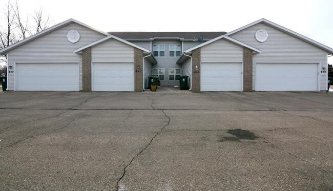 Building Photo - 849 St Albert the Great Dr