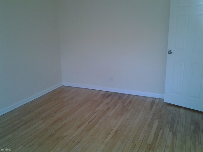 Building Photo - 7224 Kissena Blvd