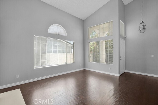 Foto del edificio - 6607 Salem Ct