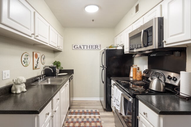 Foto del edificio - Regency Square