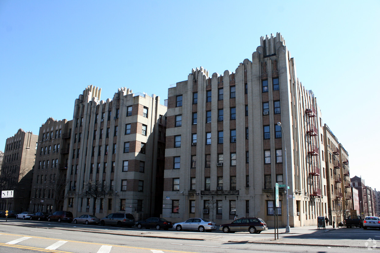 2080 Grand Concourse - 2820 Grand Concourse