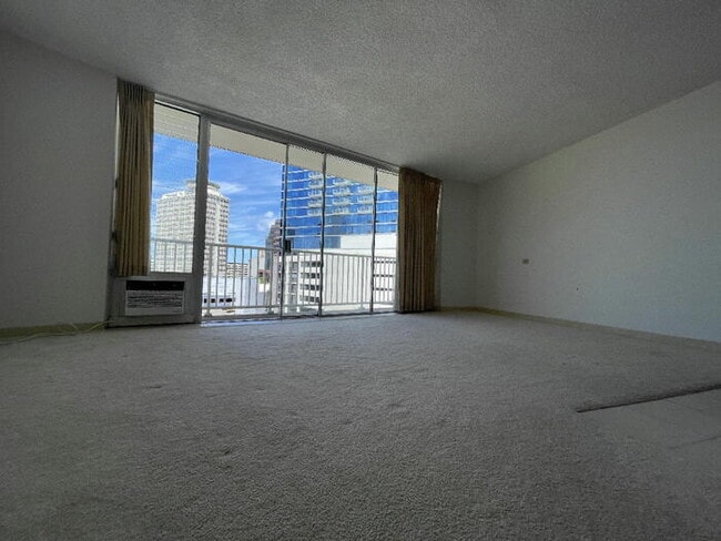 Foto del edificio - HOLIDAY VILLAGE studio, sec, A/C, lanai, pool